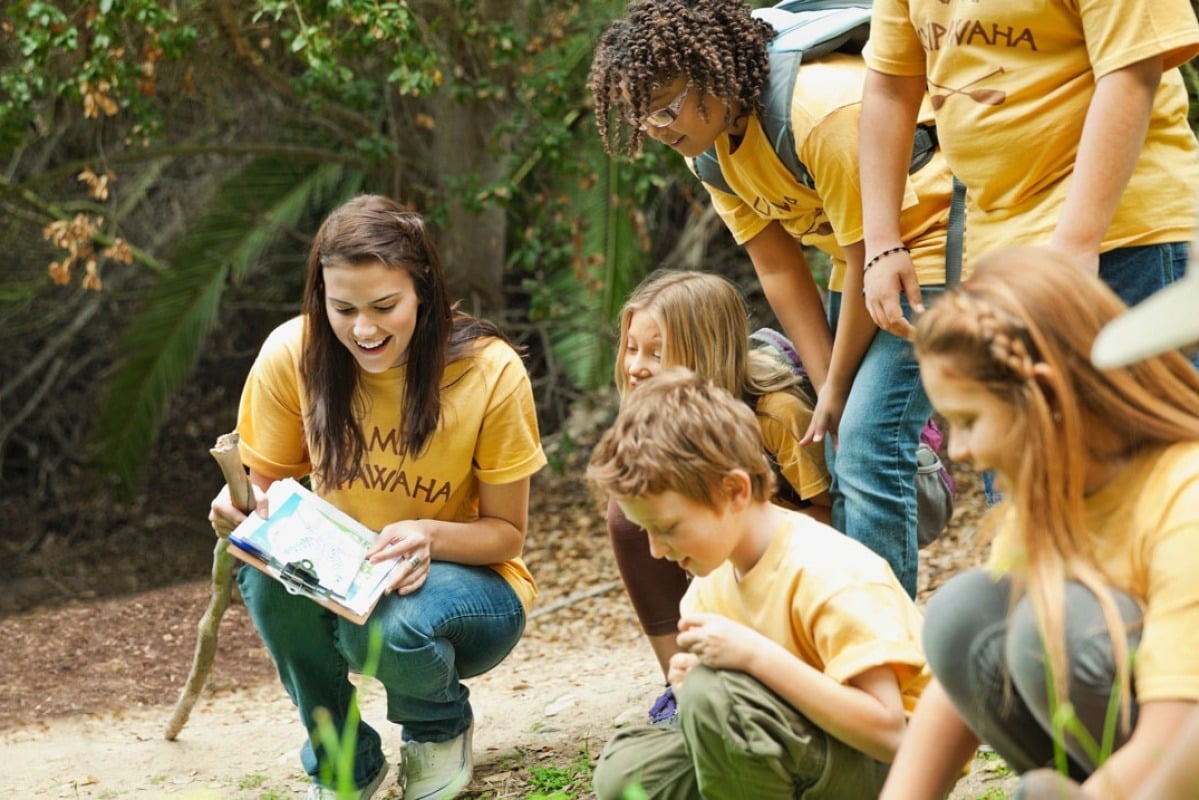3/8: CAMP VOLUNTEER